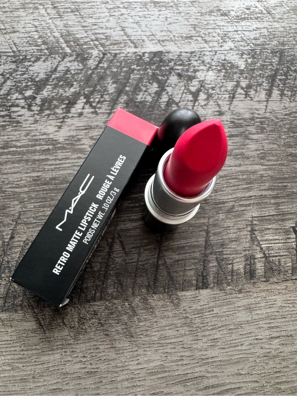 MAC Cosmetics Retro Matte Lipstick - Relentless Red